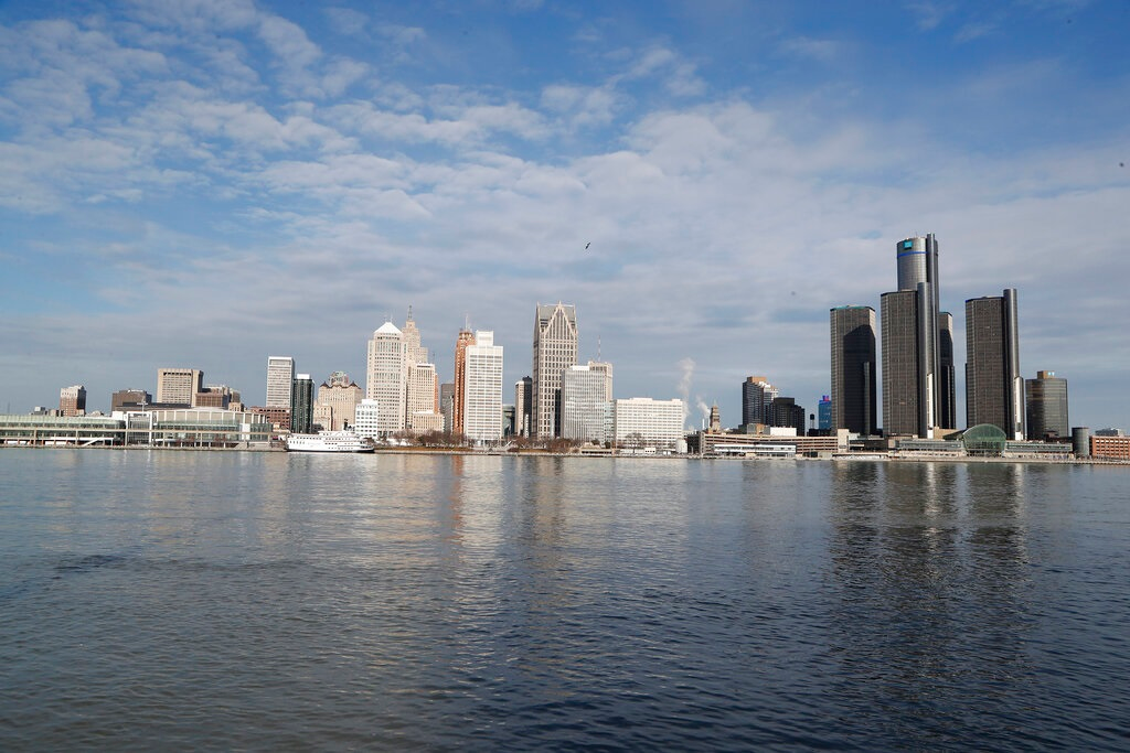 Detroit Skyline Ap