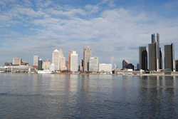 Detroit Skyline Ap