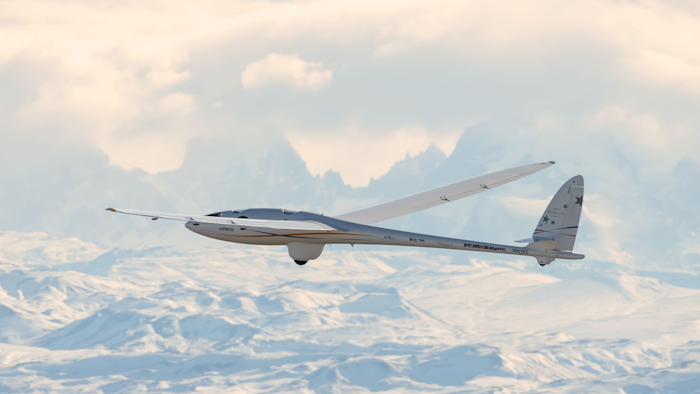Airbus Perlan Mission II soars to over 62,000 feet, setting second altitude world record and crossing Armstrong Line.