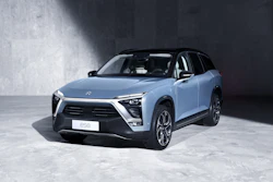 NIO ES8