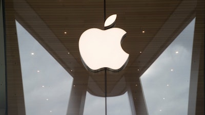In this Jan. 3, 2019 file photo, the Apple logo is displayed at the Apple store in Brooklyn.
