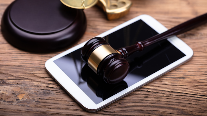 Gavel Smartphone