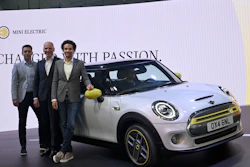Mini Senior Vice President Bernd Koerber (left), BMW Board of Management member Pieter Nota (center), and Mini design vice president Oliver Heilmer in Rotterdam, July 9, 2019.