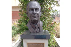 Statue of John Robert Schrieffer on Florida State University's Nobel Laureate Walk, Tallahassee, Fla.