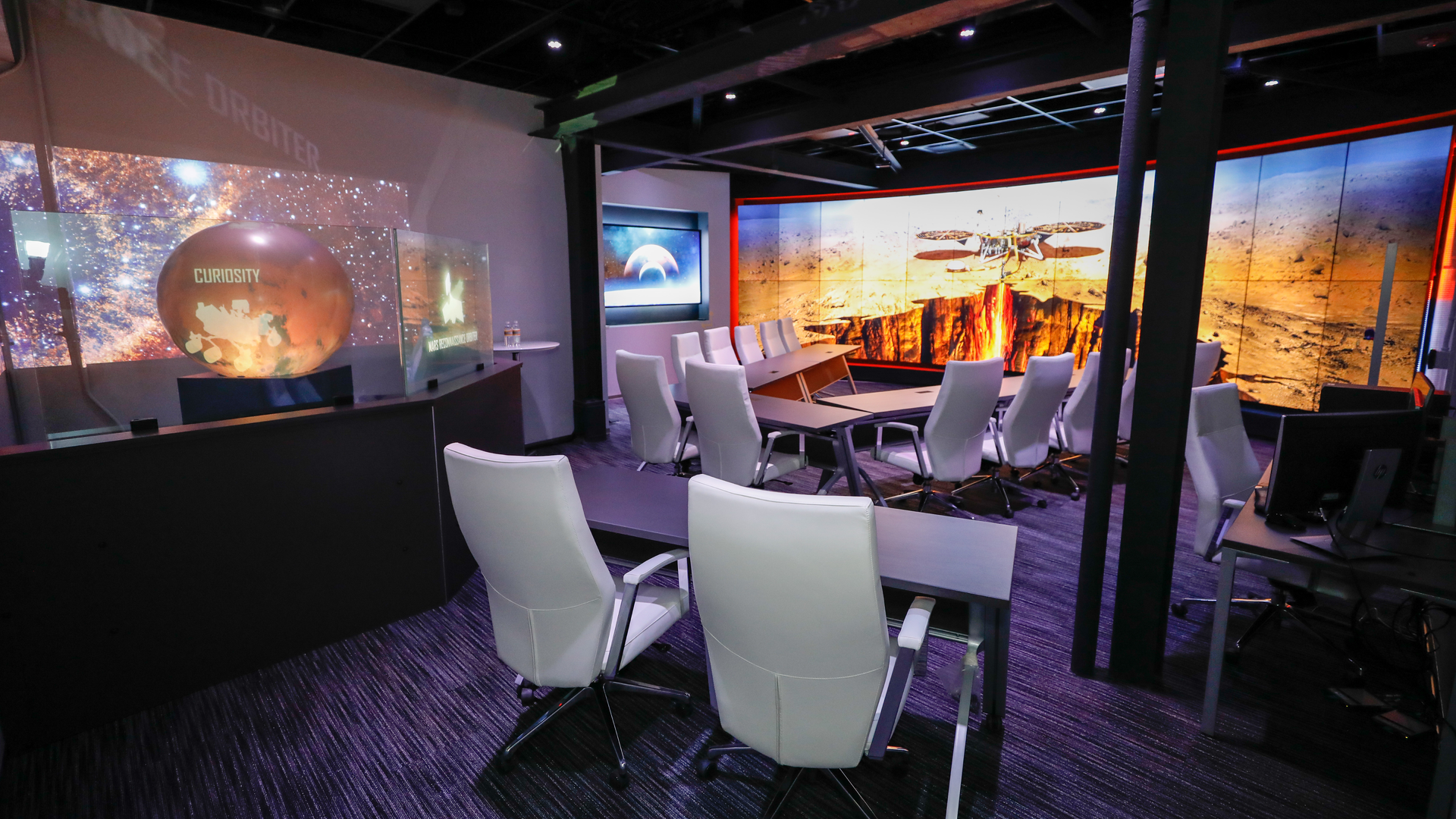 Lockheed Opens Space Training, Simulation & Development Facility ...