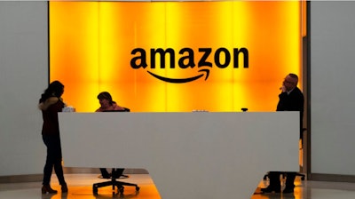 Amazon Hq Ap 5c77f85f06f80 5c9cebd3d7118