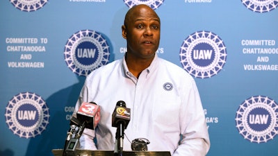 In this Dec. 4, 2015, file photo, Ray Curry, a regional director of the United Auto Workers, speaks in Chattanooga, Tenn.