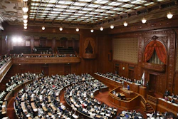 Japanese Prime Minister Shinzo Abe delivers a policy speech in Tokyo, Jan. 20, 2020.