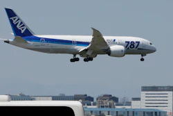 An ANA Boeing 787 prepares to land after a test flight at Haneda Airport in Tokyo, April 28, 2013.