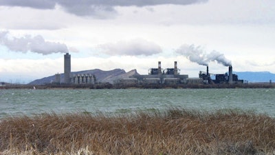 Four Corners Power Plant in Waterflow, N.M., April 2006.