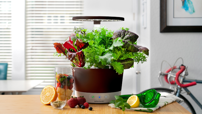 The Aerogarden Harvest 360 indoor growing system.