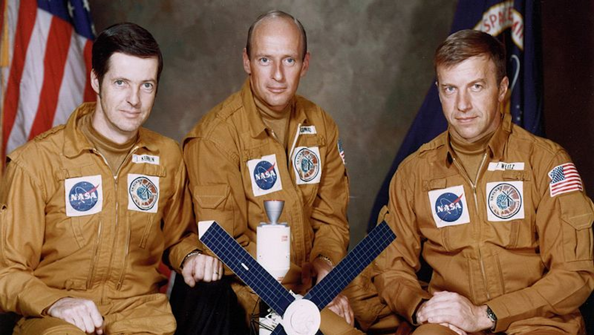 NASA's Leisure Spacesuit: The Story of an Outer-Space ...