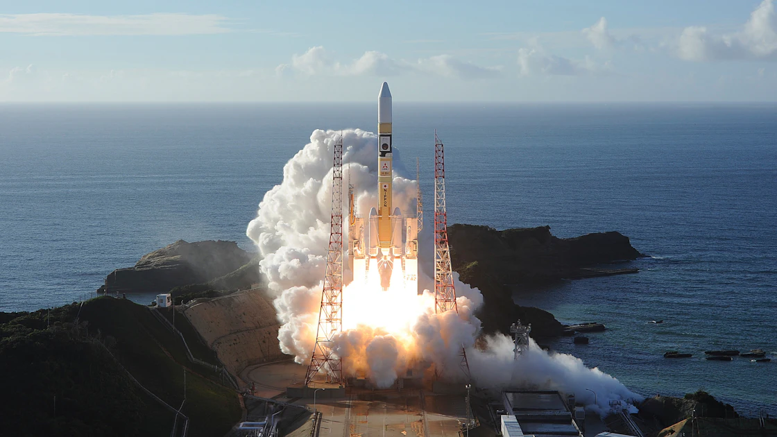 Dubai Rockets UAE Spacecraft Rockets Toward Mars | Design and Development Today