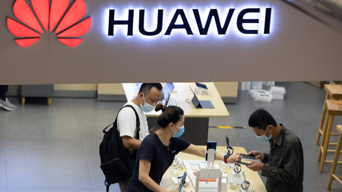 France Won T Ban Huawei Design And Development Today