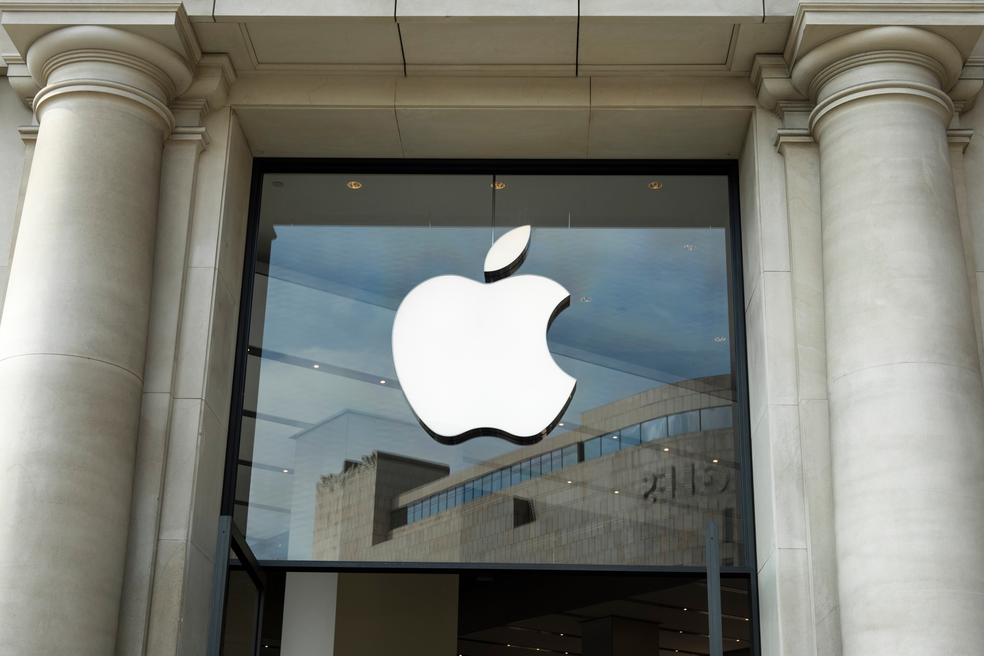 Apple I Stock 696091516
