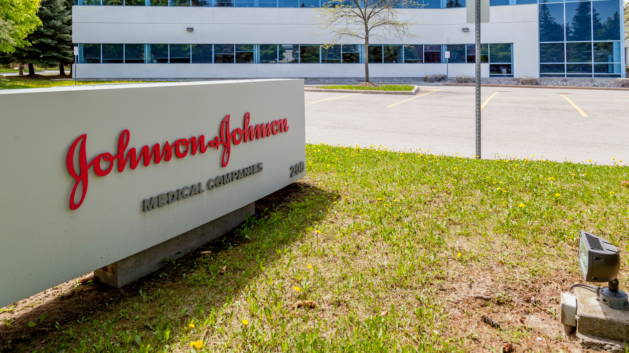 J&J 4Q sales rise despite pandemic, but charges cut profits Design