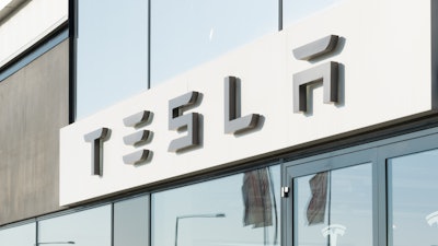 Tesla Car Dealer Entrance 605780520 3700x2696