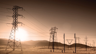 Figure 6: Bobbin-type LiSOCl2 cells reduced the size and weight of Southwire’s line/connector sensors that monitor the status of electric power transmission lines. These batteries enable the sensors to be compact and lightweight (3.5 lb.), more easily portability by line crews climbing tall towers.