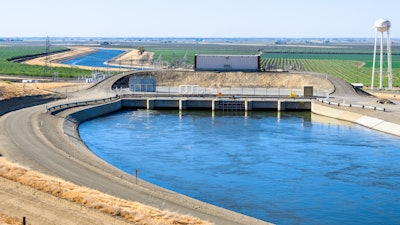 Dos Amigos pumping plant, Los Banos, Calif.