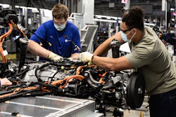 Battery pack assembly at Volkswagen’s Chattanooga, TN, facilities.