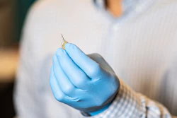 The small device is designed to enable more individualized application of light dosing and photodynamic therapy.