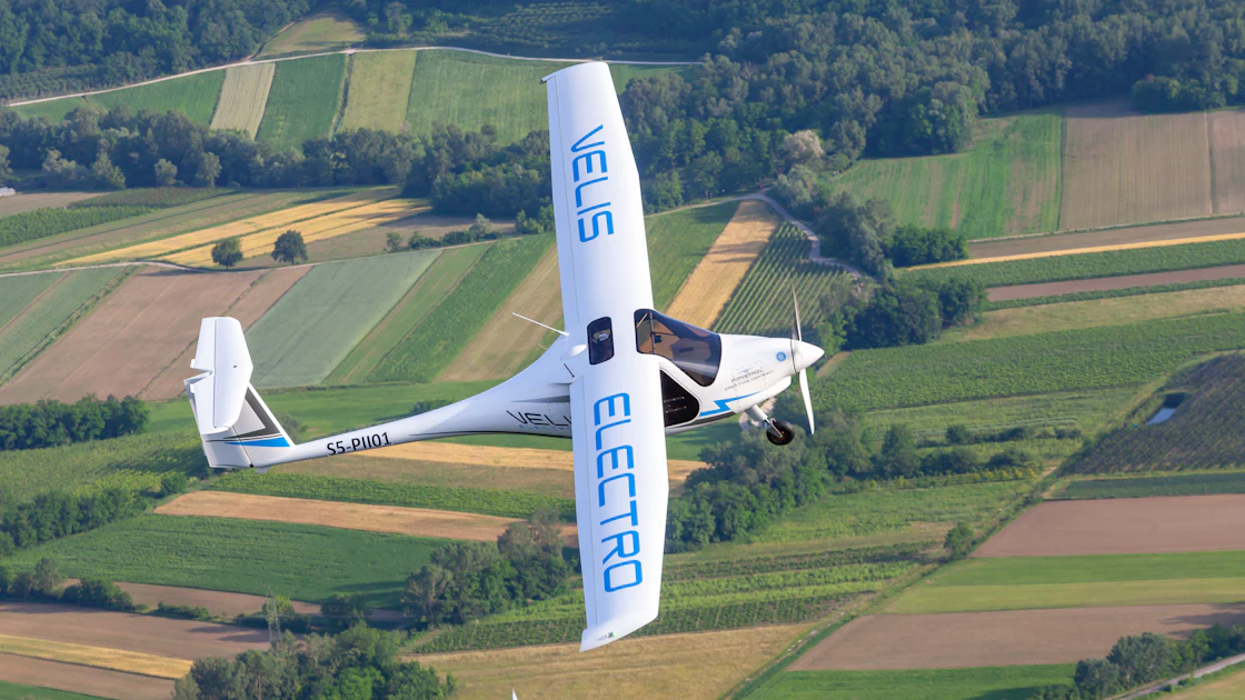 Textron Closes Acquisition of Electric Aircraft Company Pipistrel ...