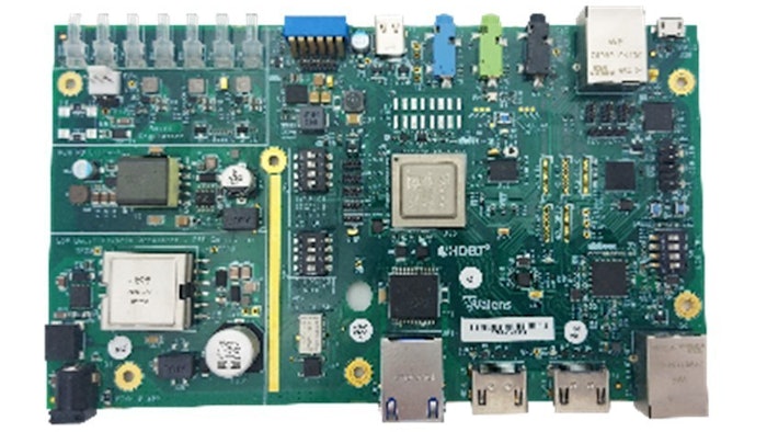 Collaborative work between Würth Elektronik and Valens Semiconductor: The EVS3-EVK2-KT-3000-MD reference design for medical imaging devices.