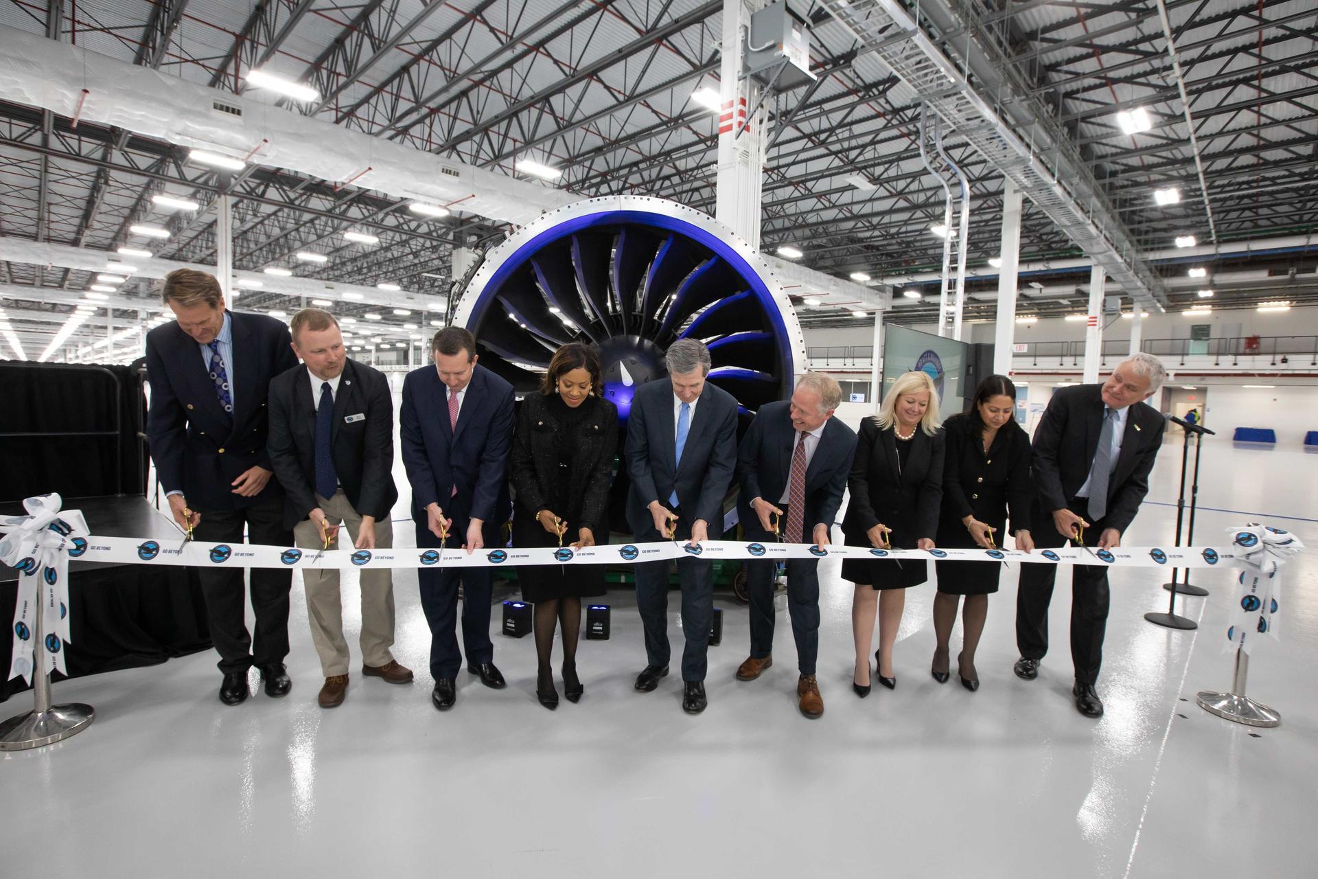 Pratt & Whitney Nears Opening For U.S. Turbine Airfoil Facility ...