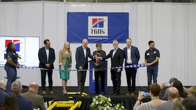 Hills Pet N Ribbon Cutting