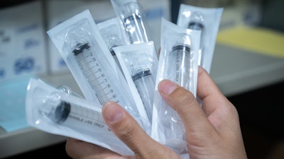 Safety Communication Plastic Syringes