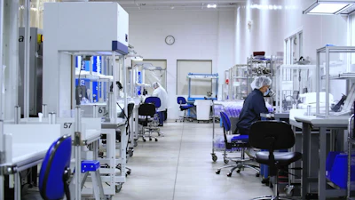 Experienced development and manufacturing partners help ensure that medical wearables are manufactured quickly, economically, and at scale while yielding high-quality, reliable devices at profitable price points.