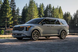 Kia America Adds Hybrid Powertrain to the Carnival MPV Lineup.