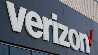 A Verizon retail location is shown in Willow Grove, Pa.