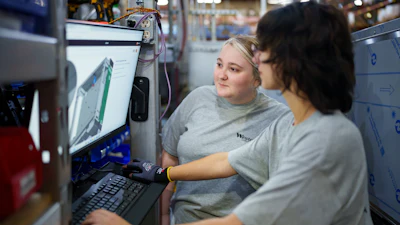 2 operators at Winston Industries follow PICO’s operator guidance for complex assembly. The visual and interactive guidance with layered content helps guide operators, and stops them when there is an error.