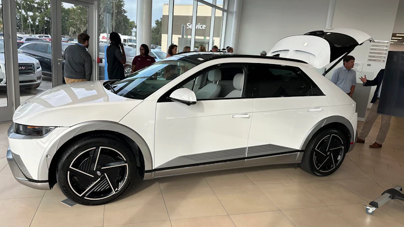Hyundai Begins Electric SUV Production at $7.6 Billion Plant in Georgia ...