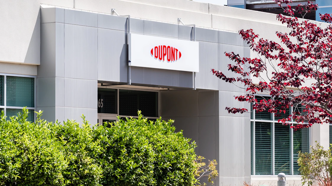 DuPont Plant in Louisiana Fined $480,000 for Releasing a Cancer-Causing ...