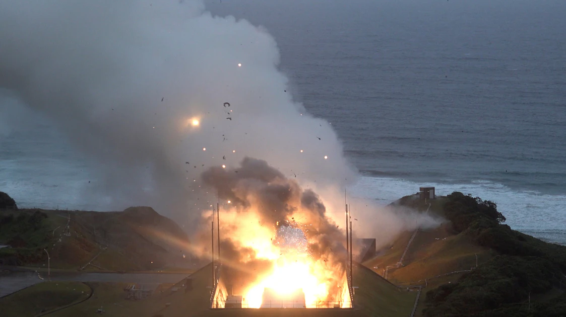 Japanese Rockets Engines The Engine of Japan's Flagship New Small Rocket Explodes During a Test ...
