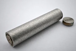 The assembled capsule is made from 316H stainless steel that provides high-temperature strength, corrosion and radiation resistance, proven nuclear-grade performance and weldability.