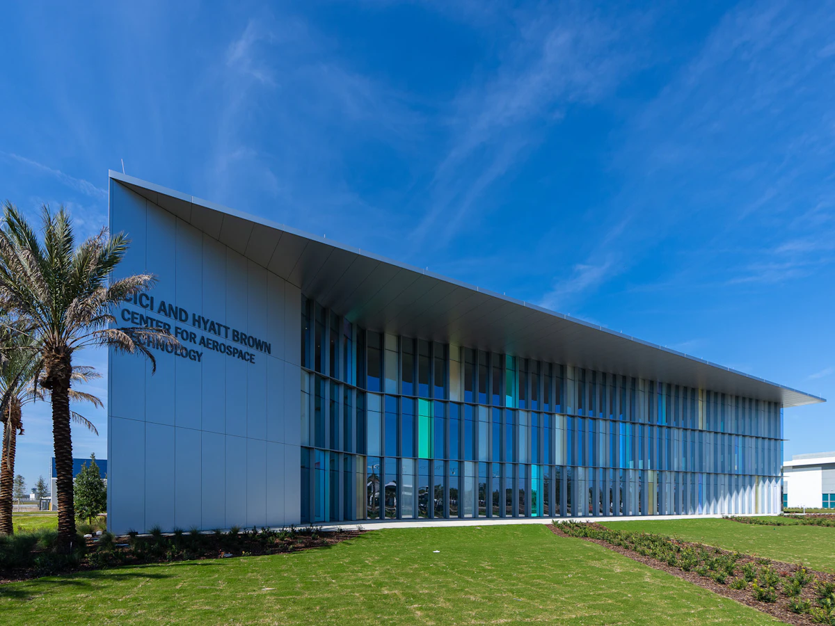 Embry Riddle Engineering Program Boeing Opens New Engineering Center at Embry‑Riddle Research Park ...