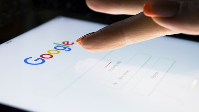 Google search homepage display.