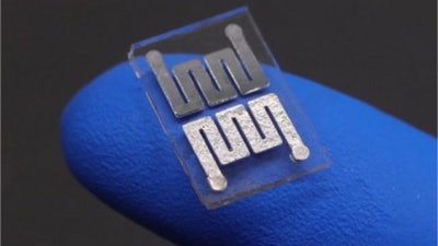 A single cell was cut and placed on the finger.