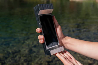 Matter Neuroscience's Six-Pound Phone Case