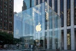 The Apple flagship store on the Fifth Avenue in NYC.