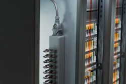 Pluggable cable harnesses can accelerate data center commissioning.