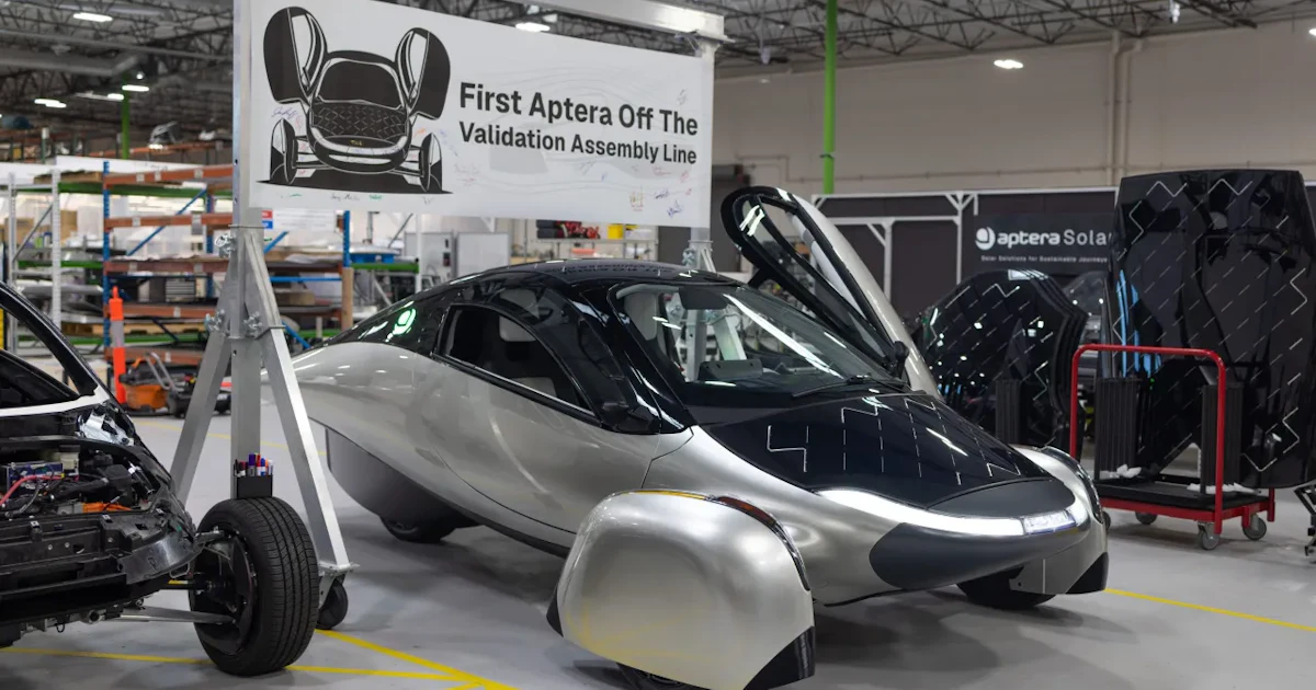 Aptera Line Drawing Aptera's First Solar-Powered Car Rolls Off the Assembly Line | Design ...