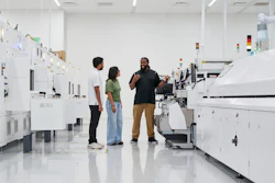Apple Advanced Manufacturing Center Houston Factory Floor 01 Big large 2x jpg