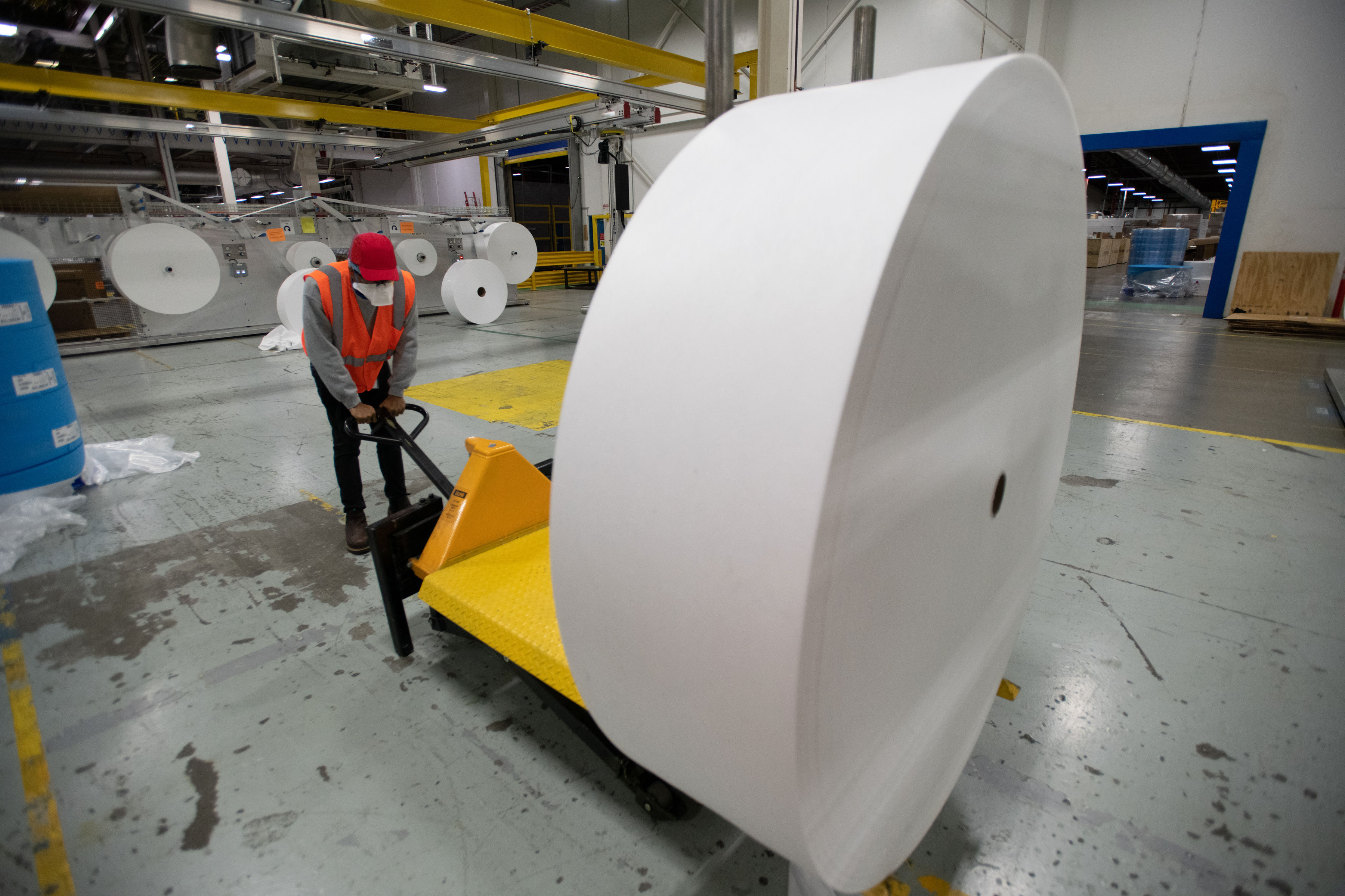 A Kimberly-Clark employee at the company&rsquo;s manufacturing facility in LaGrange, Georgia.